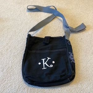 Thirty one crossbody bag